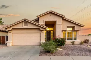 2403 E Mountain Vista Dr, Phoenix, AZ 85048 - Photo 1