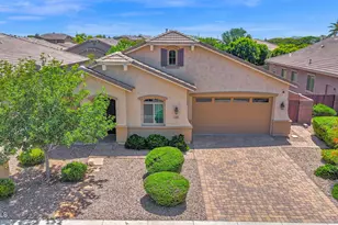 449 E Las Colinas Pl, Chandler, AZ 85249 - Photo 1