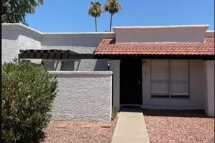 645 N Arrowhead Dr, Chandler, AZ 85224 - Photo 1