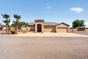 17836 E Happy Road E, Queen Creek, AZ 85142 - Photo 1