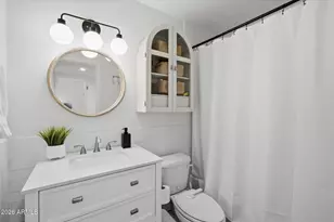 133 E Alameda Dr, Tempe, AZ 85282 - Photo 15