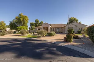 377 E Clifton Ct, Gilbert, AZ 85295 - Photo 1