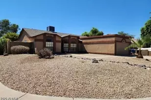201 W Michelle Dr, Phoenix, AZ 85023 - Photo 1