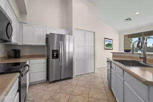 1024 E Frye Rd, Phoenix, AZ 85048 - Photo 7