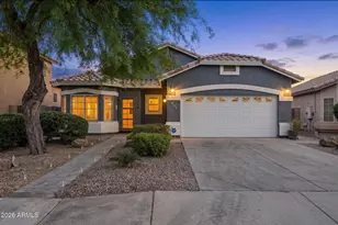 903 W Tremaine Ave, Gilbert, AZ 85233 - Photo 1