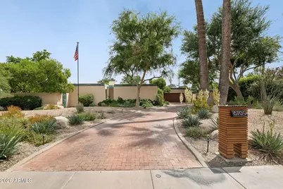 8709 N 11th Avenue, Phoenix, AZ 85021 - Photo 1