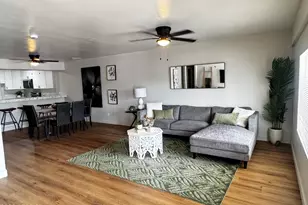 7732 W Mitchell Dr, Phoenix, AZ 85033 - Photo 3