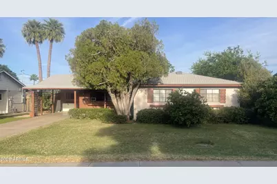 3424 N 45th Street, Phoenix, AZ 85018 - Photo 1