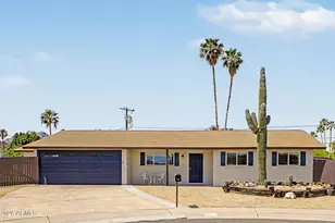 3401 E Carol Cir, Phoenix, AZ 85028 - Photo 1