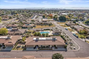1019 E Wagon Wheel Dr, Phoenix, AZ 85020 - Photo 1