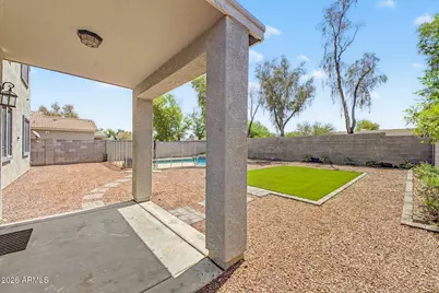 1617 W Saint Kateri Drive, Phoenix, AZ 85041 - Photo 45