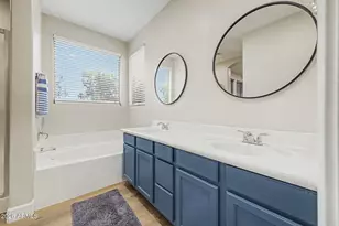 1617 W St Kateri Dr, Phoenix, AZ 85041 - Photo 37