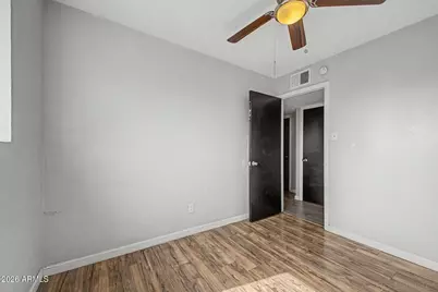 4738 W Fairmount Avenue, Phoenix, AZ 85031 - Photo 15