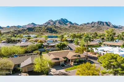 2901 E Las Rocas Drive, Phoenix, AZ 85028 - Photo 1