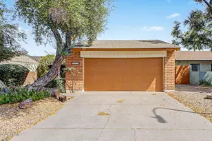 4034 W Loma Ln, Phoenix, AZ 85051 - Photo 1