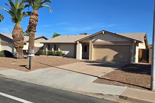 1615 W Summit Pl, Chandler, AZ 85224 - Photo 1
