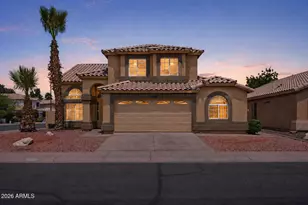 1548 W Sand Dune Dr, Gilbert, AZ 85233 - Photo 1
