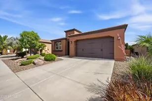 1392 E Sweet Citrus Dr, Queen Creek, AZ 85140 - Photo 1
