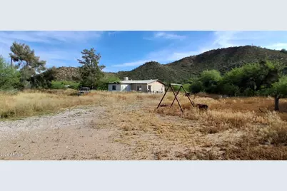 4048 S Cooley Ranch Road, Winkelman, AZ 85192 - Photo 1