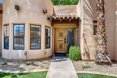 5724 N 4th Place, Phoenix, AZ 85012 - Photo 1