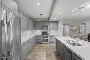 3935 E Rough Rider Rd, Phoenix, AZ 85050 - Photo 1