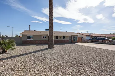 4301 W Weldon Avenue, Phoenix, AZ 85031 - Photo 1