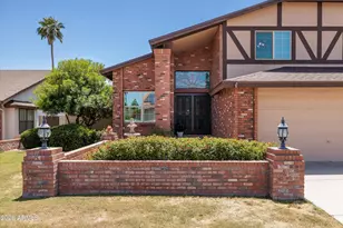5901 E Tierra Buena Ln, Scottsdale, AZ 85254 - Photo 1