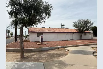 2101 W Bethany Home Road, Phoenix, AZ 85015 - Photo 1