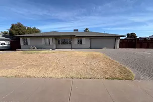 2402 W Anderson Ave, Phoenix, AZ 85023 - Photo 1