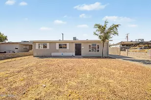 7619 W Clarendon Ave, Phoenix, AZ 85033 - Photo 1
