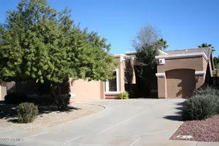 1805 S Morrison Ln, Gilbert, AZ 85295 - Photo 1