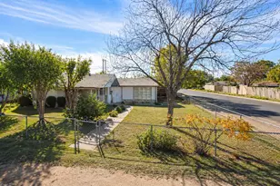 2551 W Augusta Ave, Phoenix, AZ 85051 - Photo 1