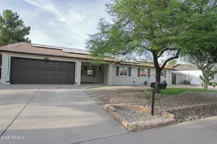 2142 W Kerry Ln, Phoenix, AZ 85027 - Photo 1