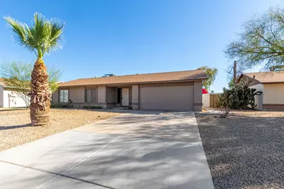 2113 N Los Altos Drive, Chandler, AZ 85224 - Photo 1