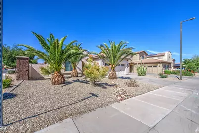 15694 W Mackenzie Drive, Goodyear, AZ 85395 - Photo 1