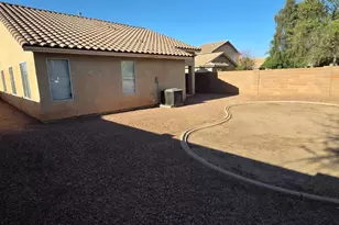 6533 W Hilton Ave, Phoenix, AZ 85043 - Photo 21