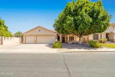 1800 E Sagebrush Street, Gilbert, AZ 85296 - Photo 1