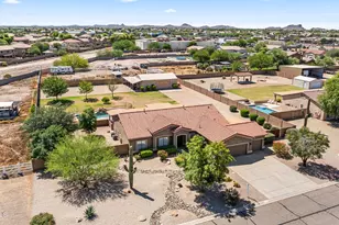 237 E Desert Holly Dr, San Tan Valley, AZ 85143 - Photo 47