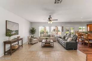 237 E Desert Holly Dr, San Tan Valley, AZ 85143 - Photo 5