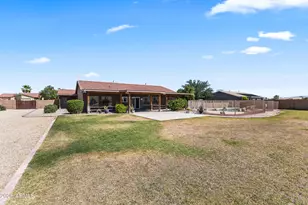 237 E Desert Holly Dr, San Tan Valley, AZ 85143 - Photo 43