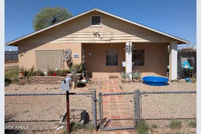 6726 N 56th Avenue, Glendale, AZ 85301 - Photo 1