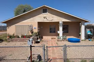 6726 N 56th Ave, Glendale, AZ 85301 - Photo 1