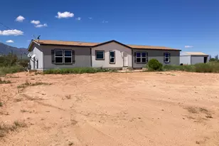 8867 E Bloomfield Rd, Hereford, AZ 85615 - Photo 1