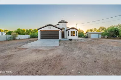 3016 S 107th Avenue, Tolleson, AZ 85353 - Photo 1