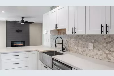 8302 E Windsor Avenue, Scottsdale, AZ 85257 - Photo 1
