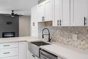 8302 E Windsor Ave, Scottsdale, AZ 85257 - Photo 1