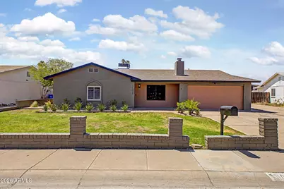 11030 N 42nd Avenue, Phoenix, AZ 85029 - Photo 1