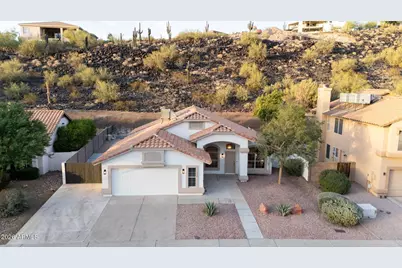 1634 W Acoma Drive, Phoenix, AZ 85023 - Photo 1
