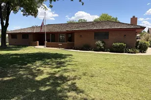 1345 N Greenfield Rd, Gilbert, AZ 85234 - Photo 1