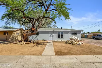 2728 W El Caminito Drive, Phoenix, AZ 85051 - Photo 1